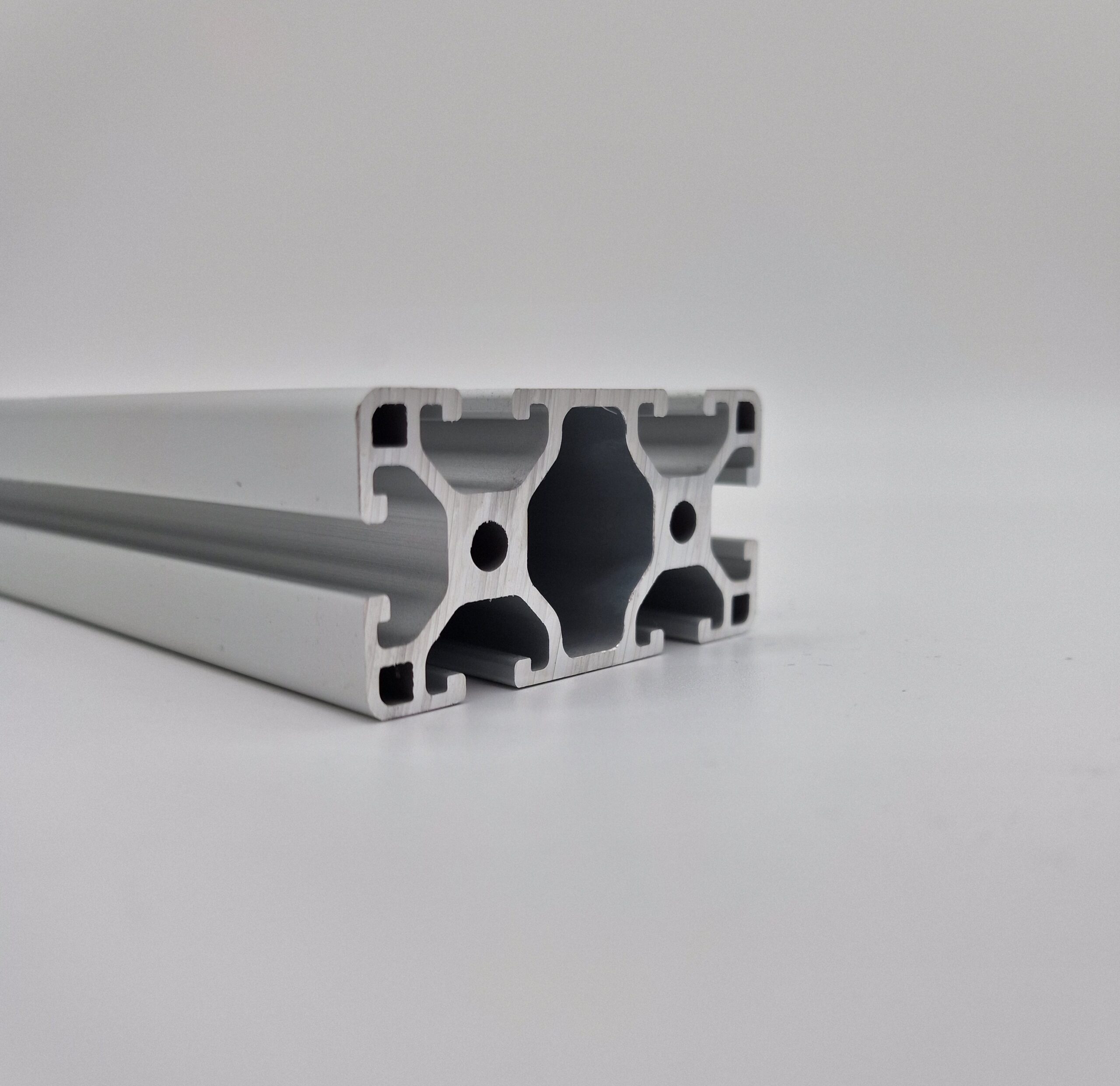 Aluprofil 30x60 Nut 6 I-Typ